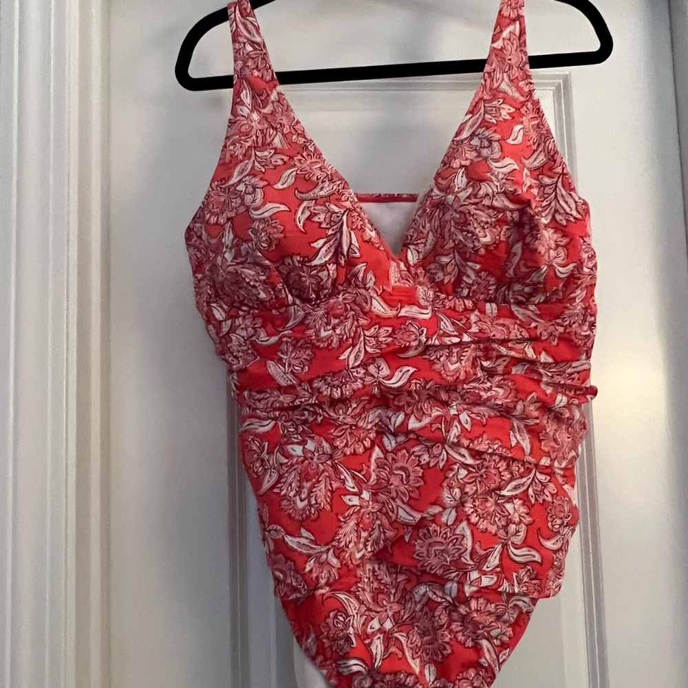 Pink Floral One-Piece Swimsuit with V-Neckline